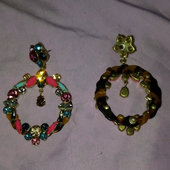 JCrew earrings. Tried on but never worn. - Picture 4 of 4
